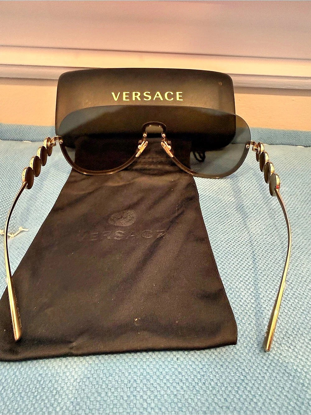 Versace VE2224 Shield Sunglasses Gold & Black - Picture 2 of 5